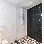Petit Astoria - The Design Apartmán