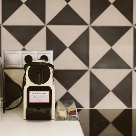 Petit Astoria - The Design *