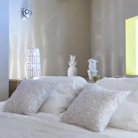 דירה Petit Astoria - The Design